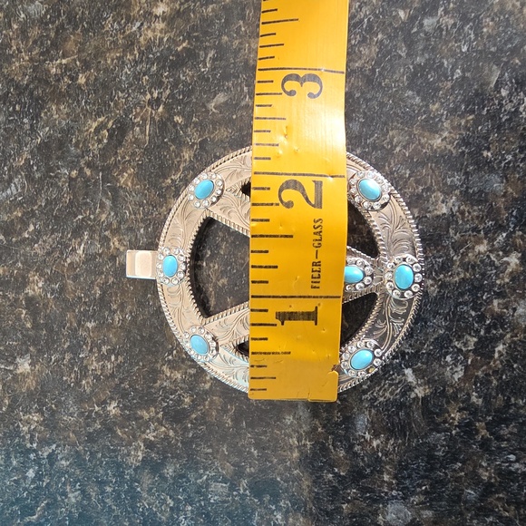 Authentic Valentino Garavani Silver and Turquoise Pendant Necklace - Picture 6 of 10